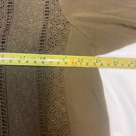 Ladies size Jeans top - Picture 6 of 7